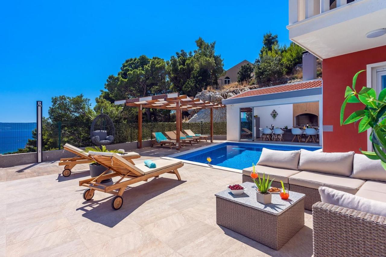 Villa Matan - Only 200M From The Sandy Beaches, Private 28M2 Pool オミシュ エクステリア 写真